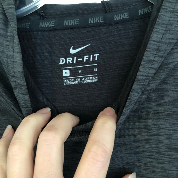 Nike long sleeve shirt - Picture 3 of 3